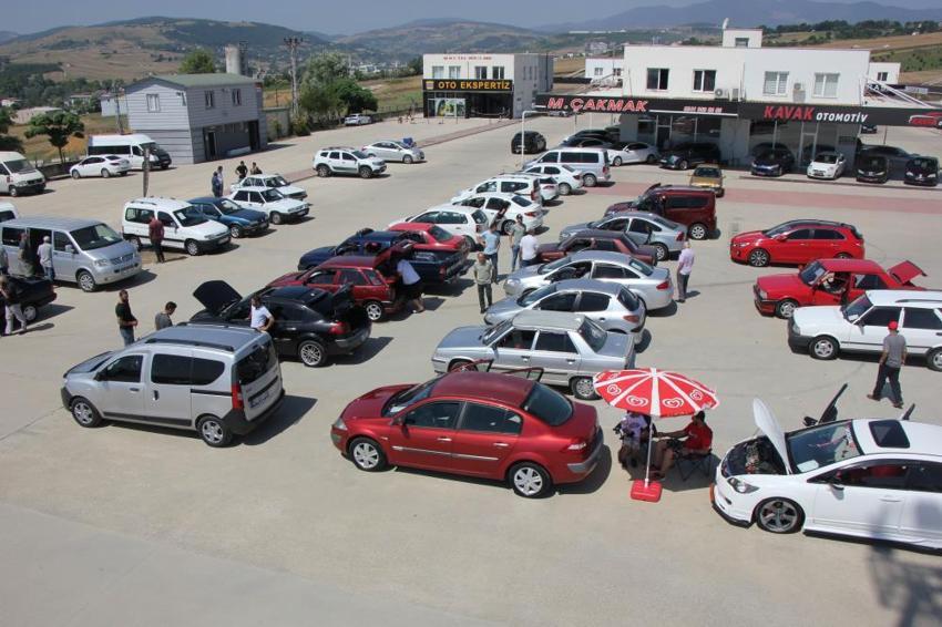 İkinci el ve sıfır arabada yeni fırsatçılık! ‘Başka bir hesaba para attırıyorlar'