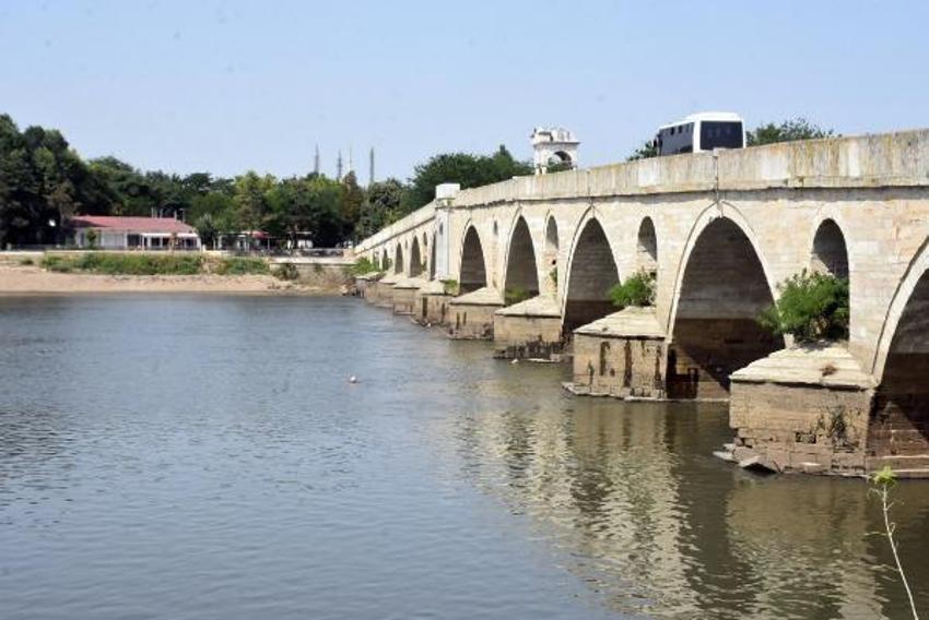 Sıcaklıklar 90 yılın ortalamasının üzerine çıktı! Meriç Nehri, son 5 yılın en düşük seviyesinde akıyor