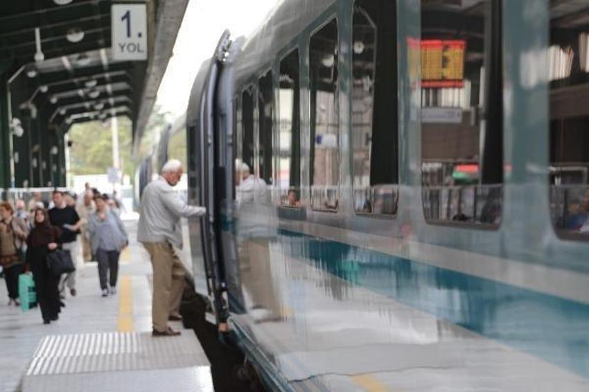 Ankara-İzmir arası 14 saatten 3,5 saate inecek! Kritik YHT projesinde geri sayım