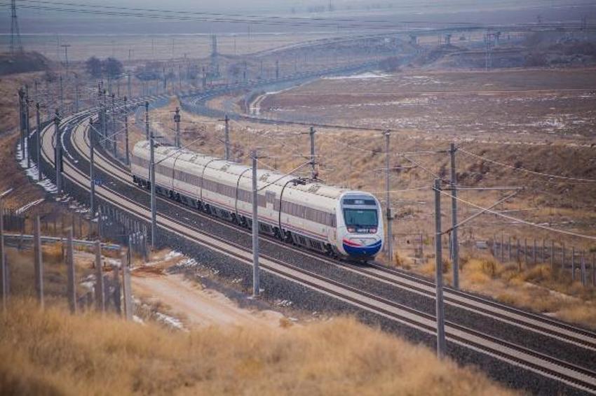 Ankara-İzmir arası 14 saatten 3,5 saate inecek! Kritik YHT projesinde geri sayım