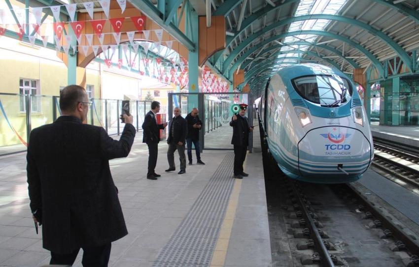 Ankara-İzmir arası 14 saatten 3,5 saate inecek! Kritik YHT projesinde geri sayım