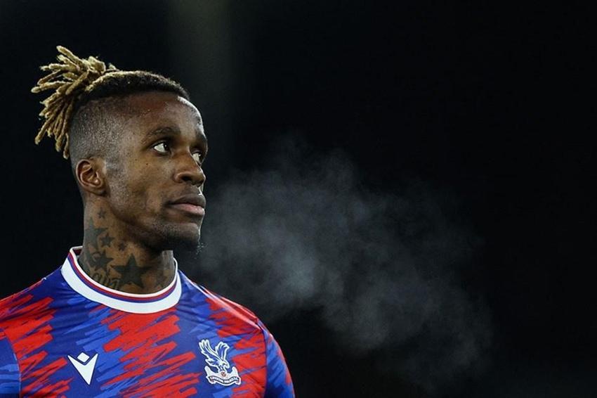 Wilfried Zaha kariyerinde sadece iki takımda forma giydi! Wilfried Zaha Galatasaray'a maliyeti kaç Euro oldu?