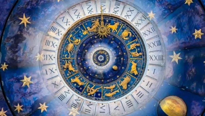 Sabah kurduğu alarmla savaşıyor! Hangi burç nasıl uyanır?