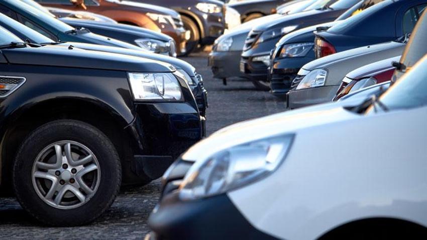 Araba fiyatlarıyla ilgili son dakika! 6 ay sonra ilk kez oldu, eylül ayı işaret edildi