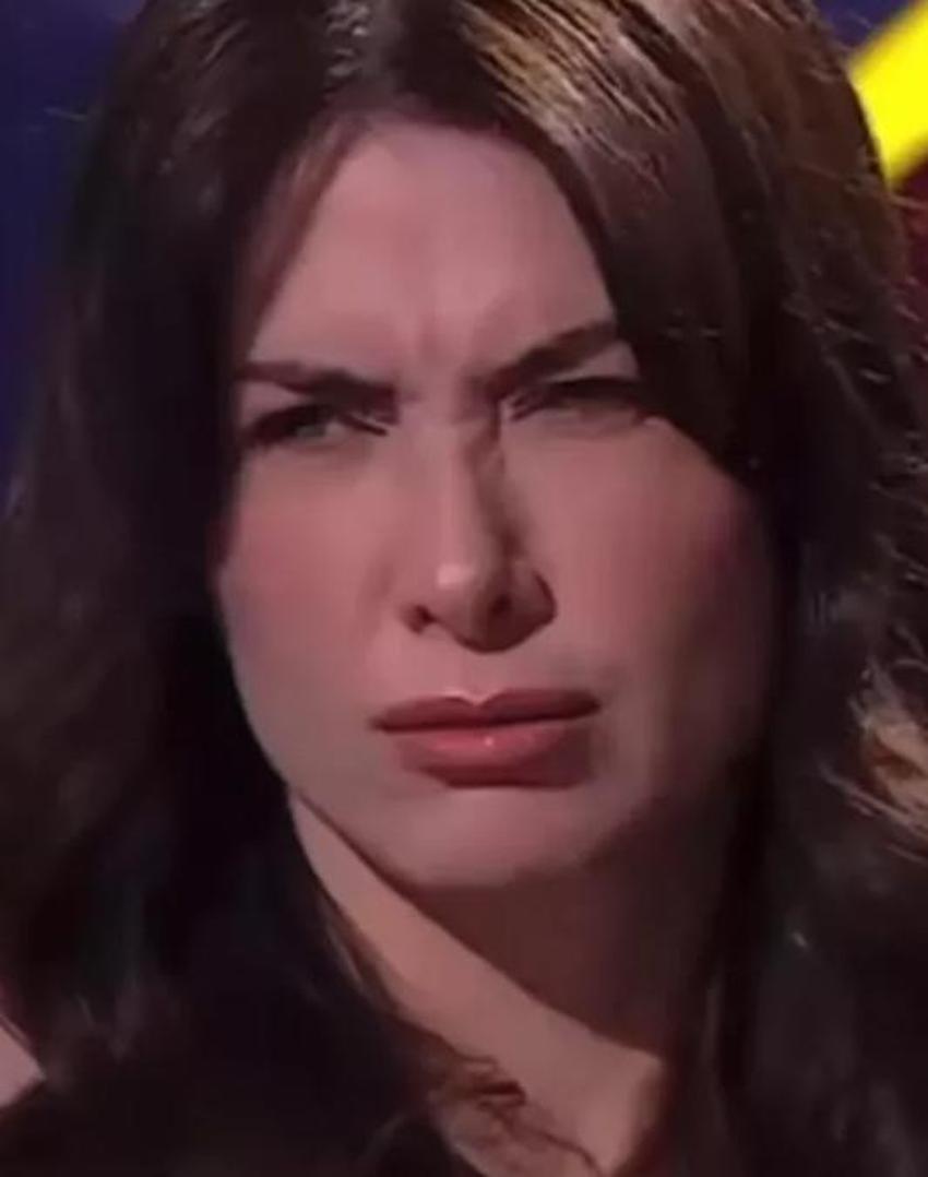 'Botoksum yok' diyen Nefise Karatay'a Demet Akalın'dan bomba yanıt!