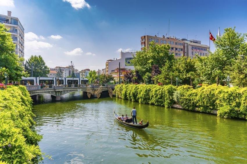 Eskişehir, 'Öğrenci Dostu Üniversite Şehirleri' sıralamasında yine birinci
