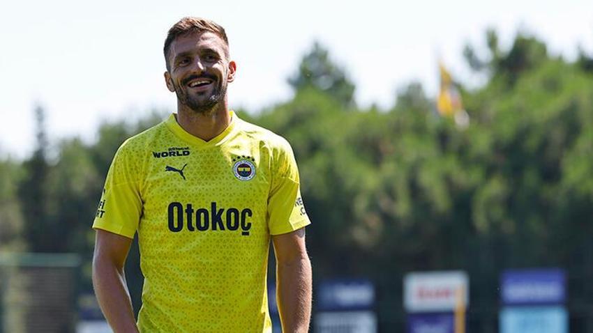 Toko Ekambi, Milot Rashica ve Livakovic İstanbul'a geliyor! Ali Koç gemileri yaktı
