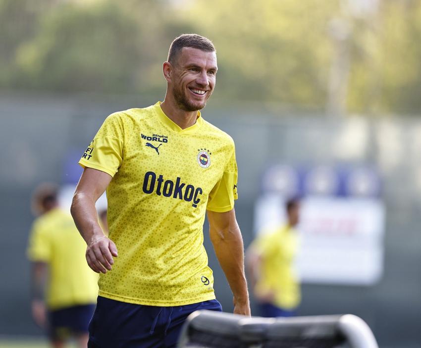 Toko Ekambi, Milot Rashica ve Livakovic İstanbul'a geliyor! Ali Koç gemileri yaktı