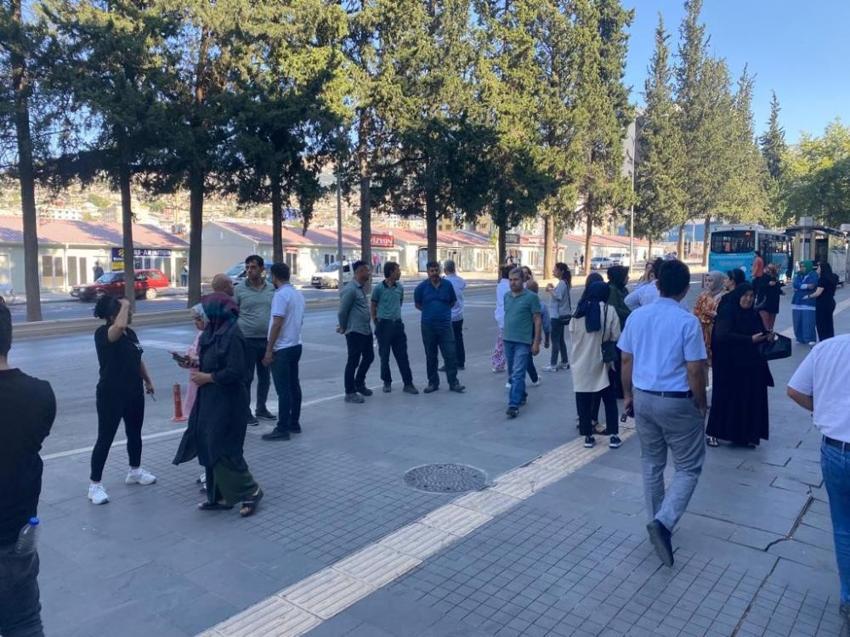 Adana'da 5.5 büyüklüğünde deprem! AFAD'dan ilk açıklama