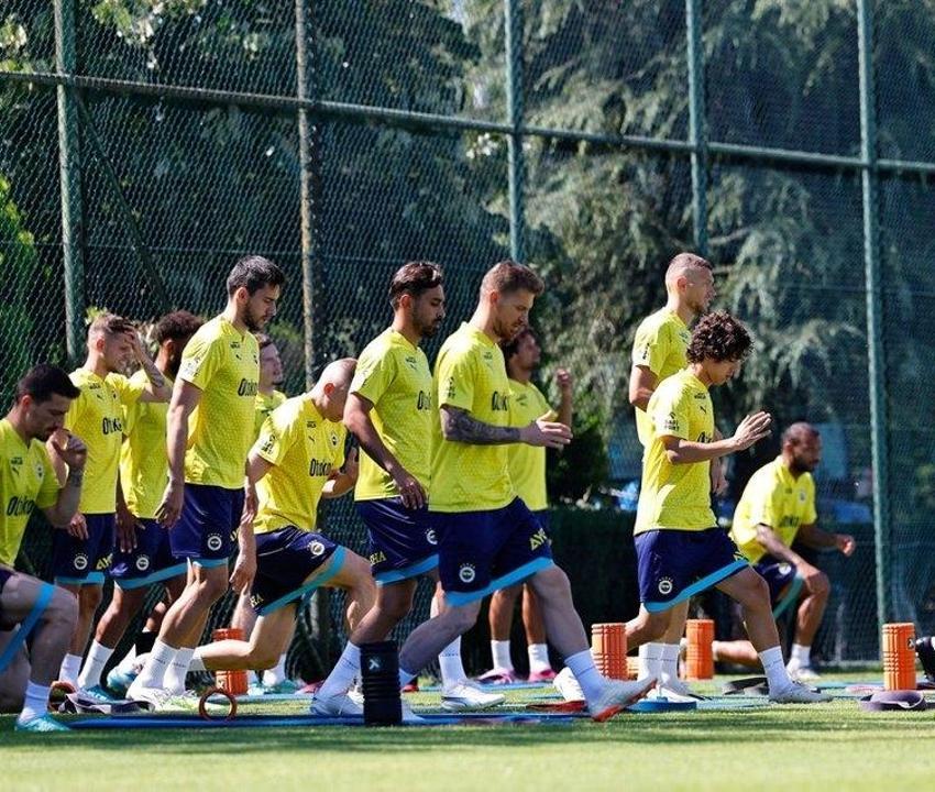 Fenerbahçe, Barcelona'nın elinden süper yıldızı kaptı! Arda Turan'ın varisi olarak gelmişti