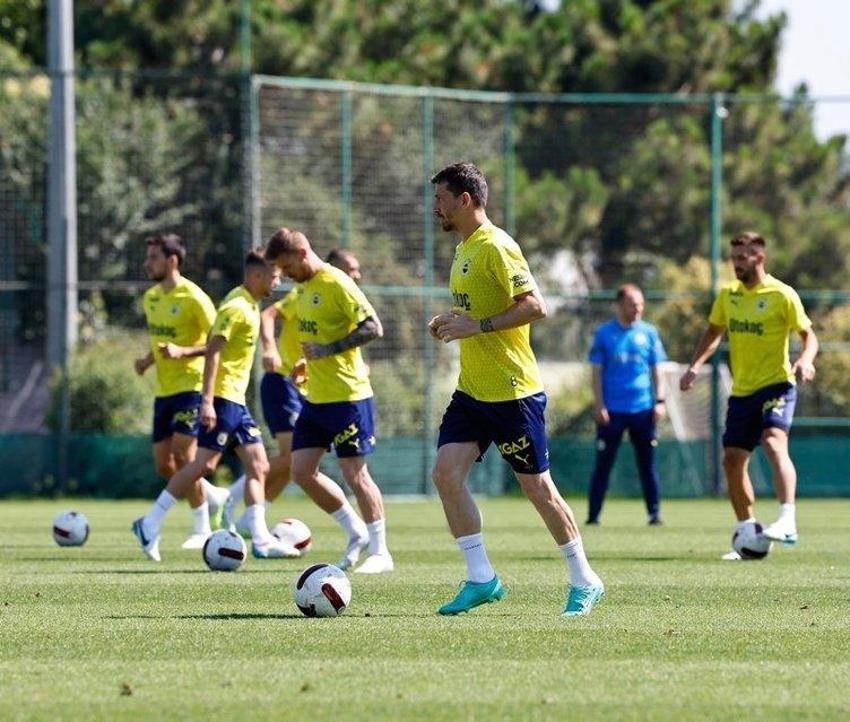 Fenerbahçe, Barcelona'nın elinden süper yıldızı kaptı! Arda Turan'ın varisi olarak gelmişti