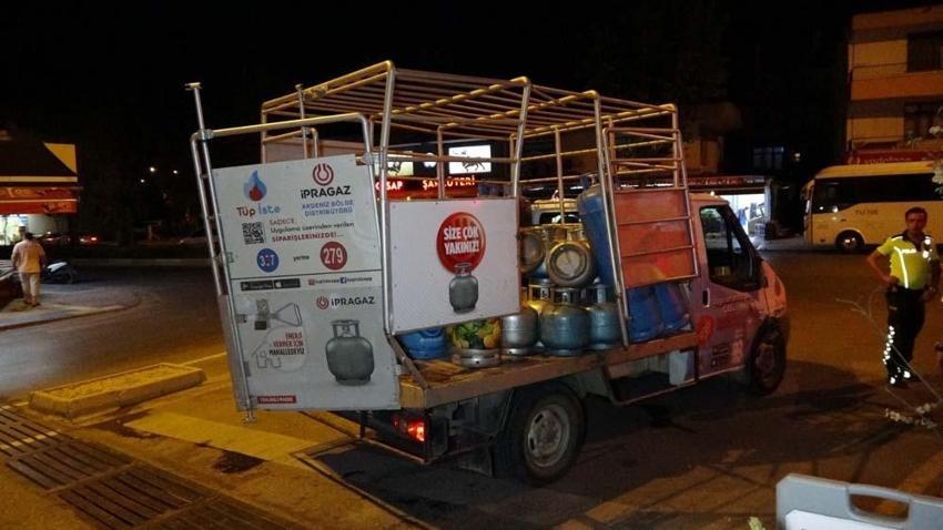 Tüp aracını kullanan alkollü sürücü ortalığı savaş alanına çevirdi! 3. kez alkollü çıktı