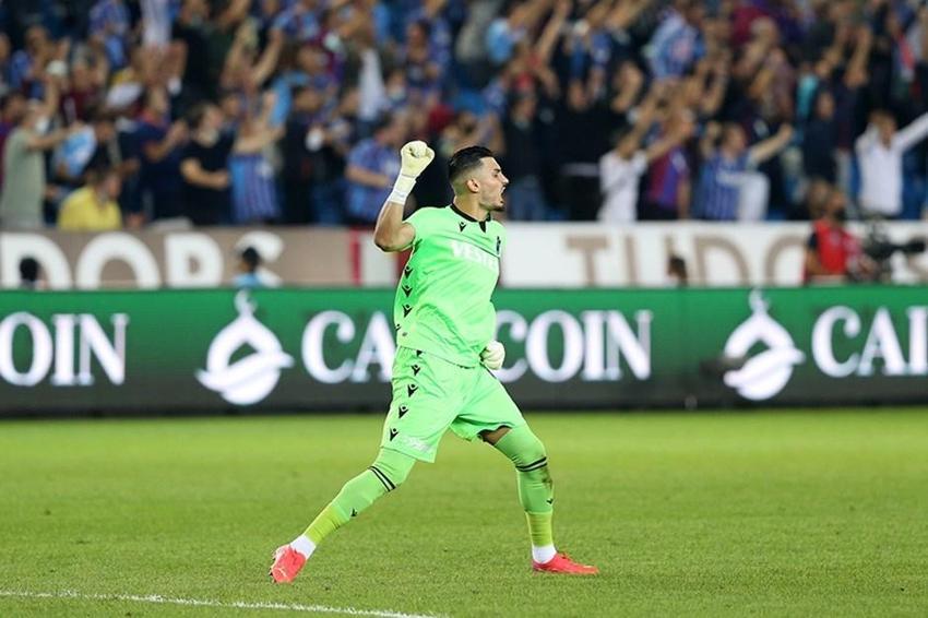 2023'e damga vuracak takas! Trabzonspor'un yıldızına karşı 2 futbolcu verdi