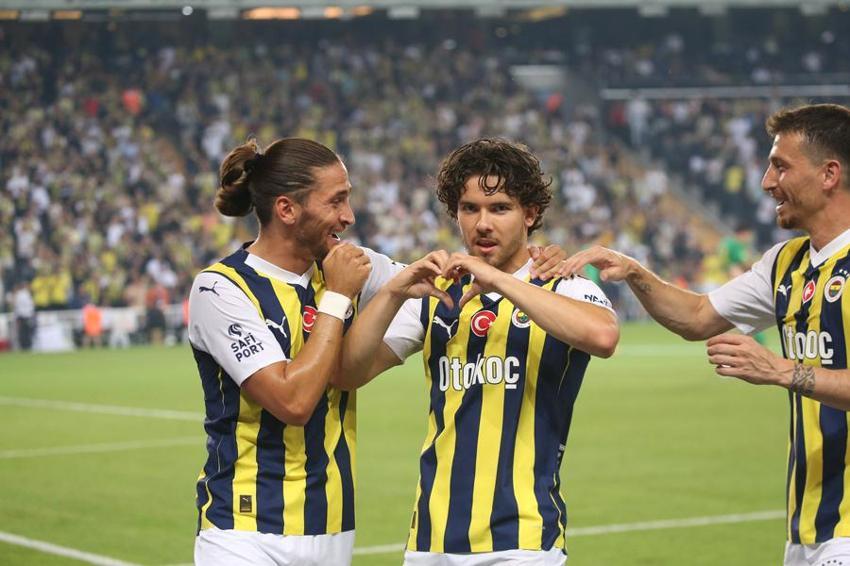 Jorge Jesus'a 'vatan hasreti çekiyorum, gideceğim' diyen oyuncu İsmail Kartal'la 'kral' oldu
