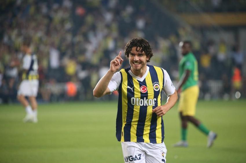 Jorge Jesus'a 'vatan hasreti çekiyorum, gideceğim' diyen oyuncu İsmail Kartal'la 'kral' oldu