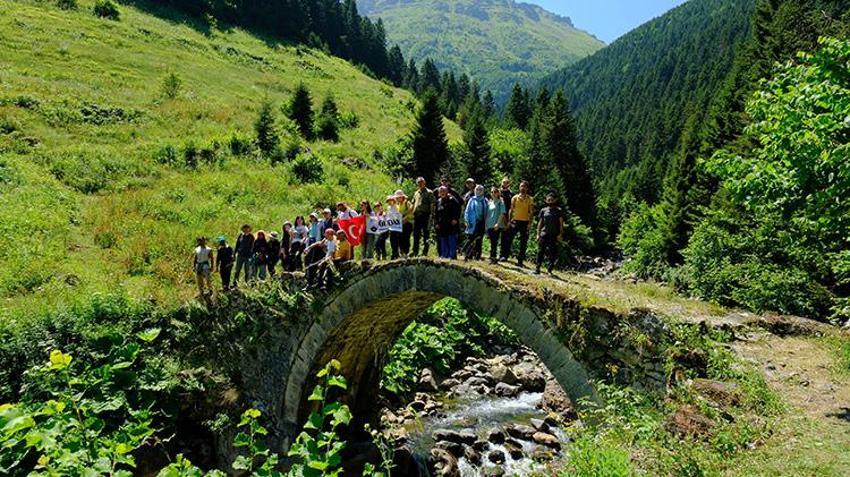 Doğa ve tarihin kucaklaştığı yer: Santa Harabeleri ihtişamıyla hayran bırakıyor