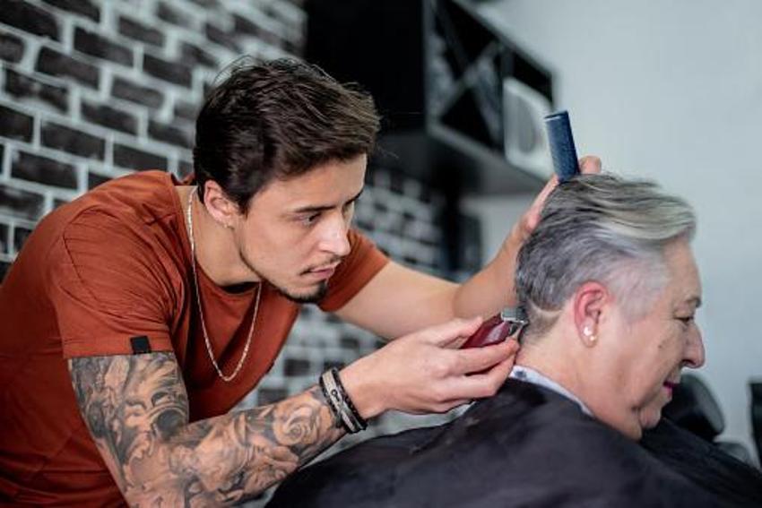Berber ve kuaför fiyatlarına zam geldi! İşte semt semt yeni tarife...