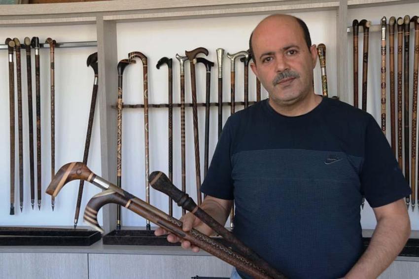 Taleplere yetişemiyor! Bin yıllık ağaçlardan yapıyor