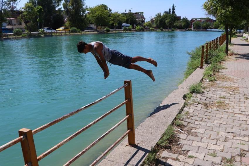 Çocuklar için tehlikeli saatler açıklandı! ‘Dışarı çıkarmayın’