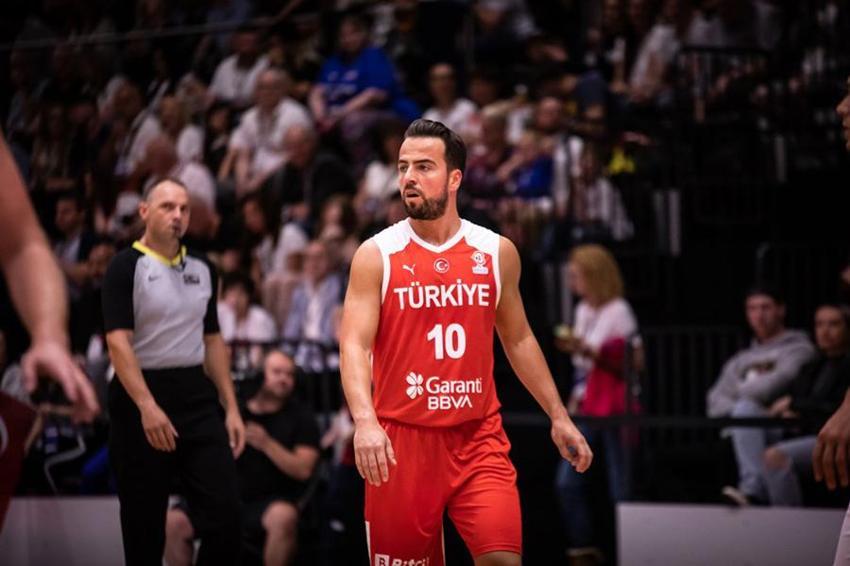 Hidayet Türkoğlu, Ömer Onan, Ergin Ataman hiçbiri baş edemedi! İşte sadece maça gelelim diyen 2 yıldız