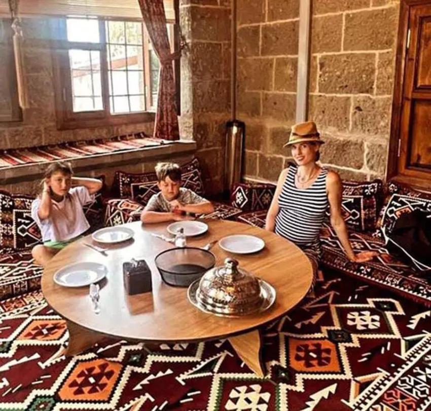 Wilma Elles memleket ziyaretinde! 'Ben de artık Bitlisliyim'