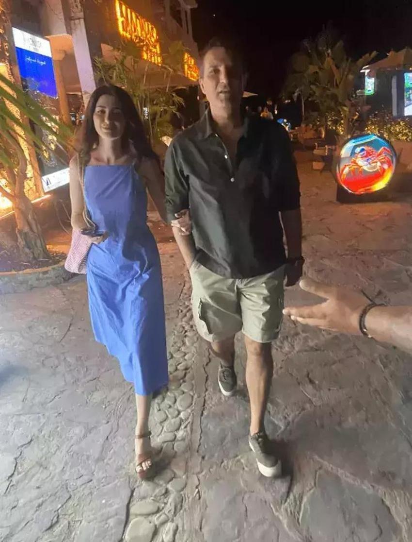Rafet El Roman ve kendisinden 24 yaş küçük sevgilisi Yasemin Gergeç'in aşk tatili!
