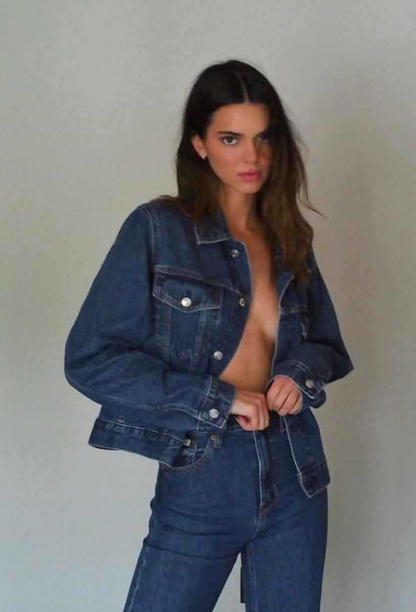 Kendall Jenner'ın bikinili pozlarına yorum ve beğeni yağdı!