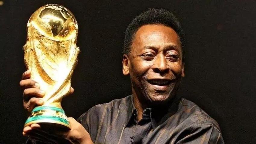 Pele öldü mü, yaşıyor mu? Brezilyalı futbol efsanesi Pele hangi takımlarda oynadı?