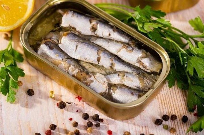 Orta yaşlı kadınlarda kırışıklık bırakmıyor! Cildiniz hep 20 yaşında gibi kalıyor!