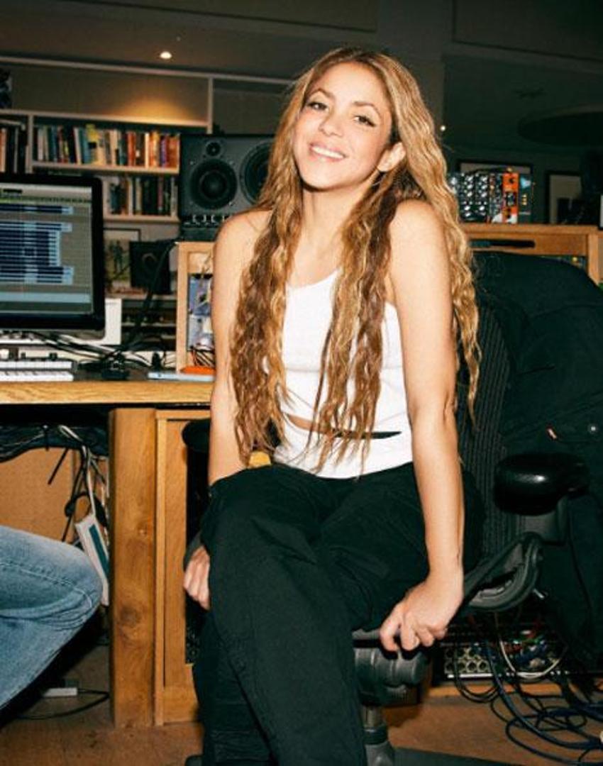 Shakira, Gerard Pique ile ayrılık sonrası yeni aşkı ile görüntülendi
