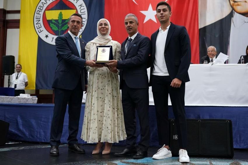 İsmail Kartal'ın oğlu Samandıra'da! Ali Koç açıkladı: Hocam kabul etti, artık bizimle çalışıyor