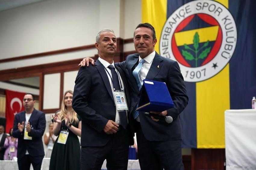 İsmail Kartal'ın oğlu Samandıra'da! Ali Koç açıkladı: Hocam kabul etti, artık bizimle çalışıyor