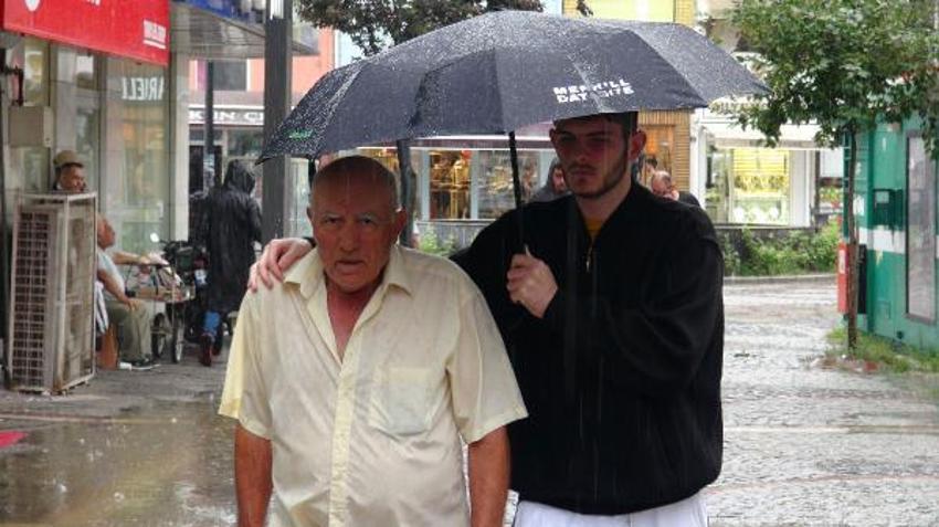 Kuvvetli yağış ve fırtına alarmı verilmişti, son dakika açıklaması geldi! Meteoroloji saat verip iller tek tek açıkladı: Kavurucu sıcak uyarısı