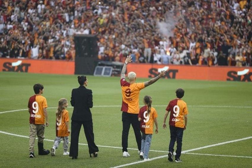 Galatasaray'da hiç hesapta olmayan ayrılık! Ne sağ bekte yer kaldı ona ne sol bekte