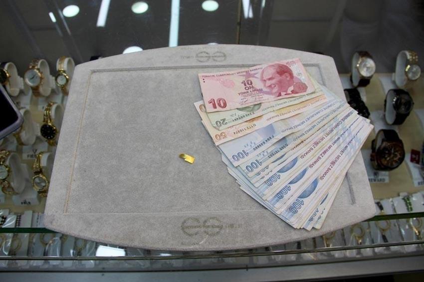 Bu altını yatırım için değil içmek için alıyorlar! Gramı 1.400 lira