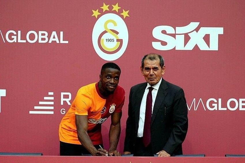 Dursun Özbek hızını alamadı! Bir transfer çalımı da David Beckham'a