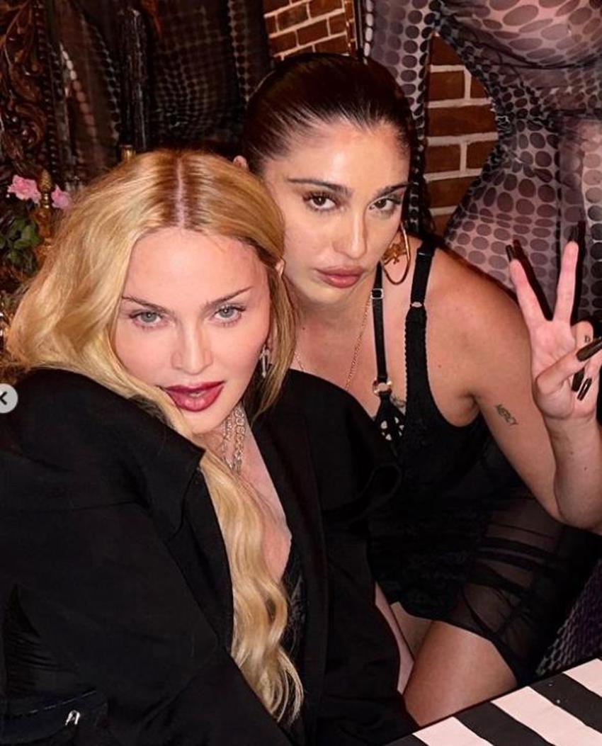 Madonna'dan teşekkür mesajı: Hayatta olduğum için şanslı hissediyorum