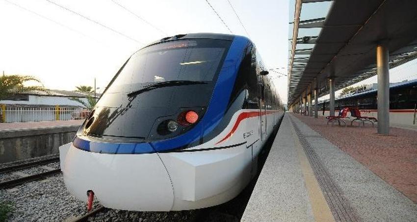 İZBAN grevde mi 1 Ağustos? İzmir'de İZBAN çalışıyor mu, metro tramvay hizmet veriyor mu, İzmir'de grev ne zaman bitecek, İZBAN grevi bitti mi?
