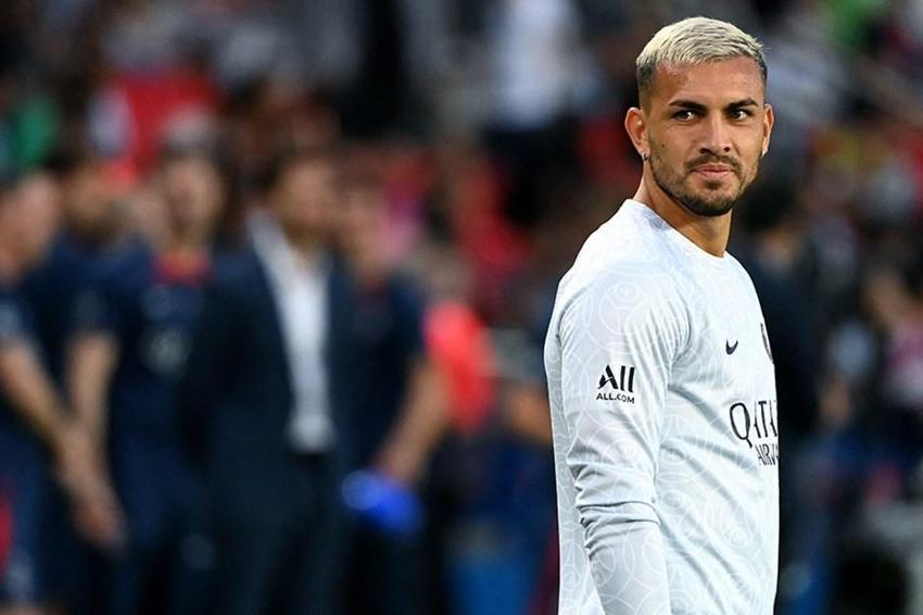 Galatasaray camiasından Dursun Özbek ve Okan Buruk'a çağrı: İstemiyoruz vazgeçin o transferden