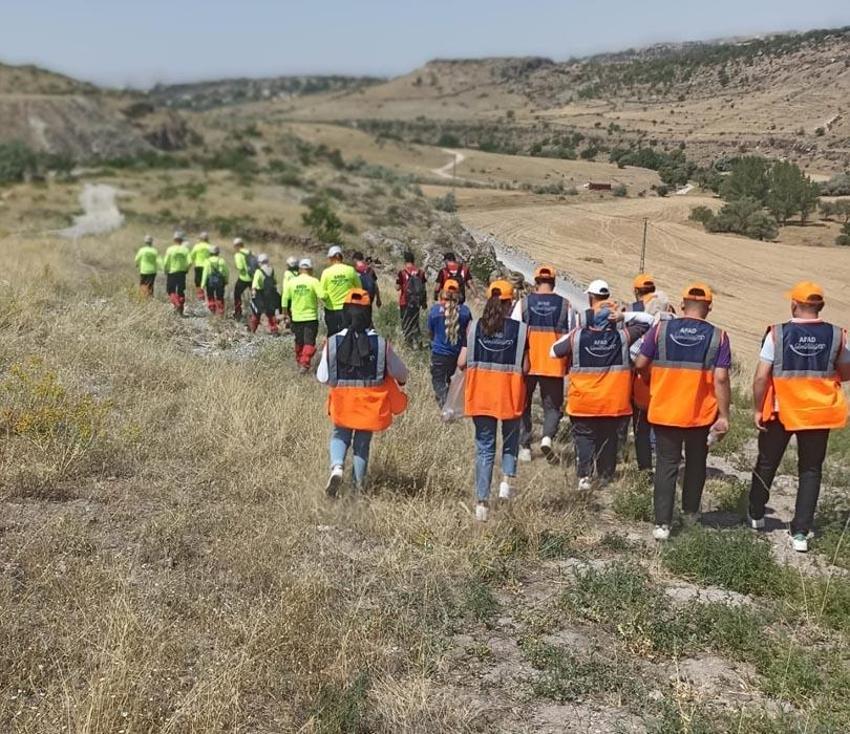 'Lavaboya gidiyorum' diyerek annesinin yanından ayrılan tıp öğrencisi 11 gündür kayıp!