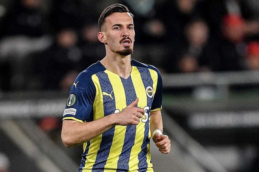 Vitor Pereira ve İsmail Kartal onun yüzüne bakmadı 15 milyon euro'ya imza atmak için yola çıktı
