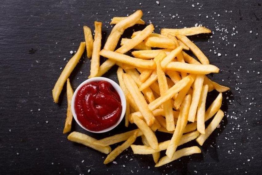 Çıtır patates kızartması için tek bir hile var! Bunu yapan lezzetine doymuyor!