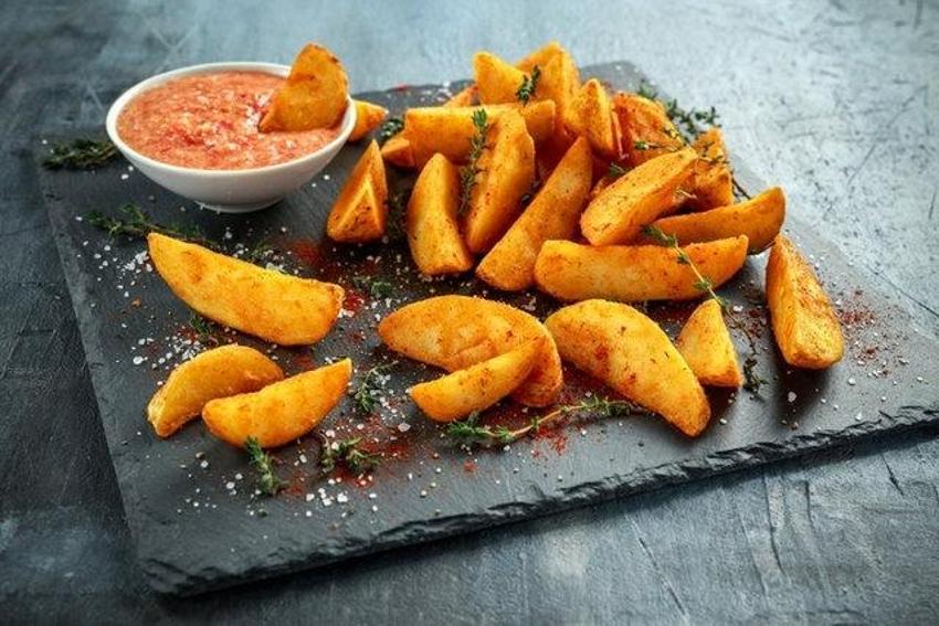 Çıtır patates kızartması için tek bir hile var! Bunu yapan lezzetine doymuyor!