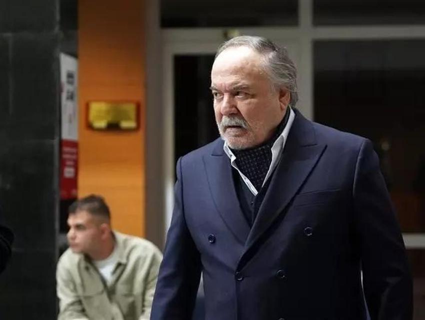 Yeni sezonun ilk bölümünde ikisi de ölüyor! Yalı Çapkını 2. sezonu bomba gibi başlıyor!