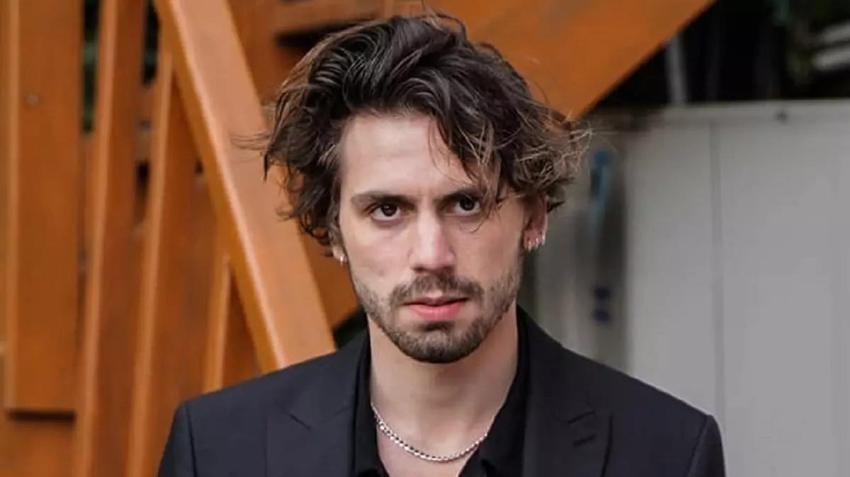 Biri Nükhet olacak, biri Pelin'in sevgilisi! Yalı Çapkını dizisine iki bomba isim geliyor!