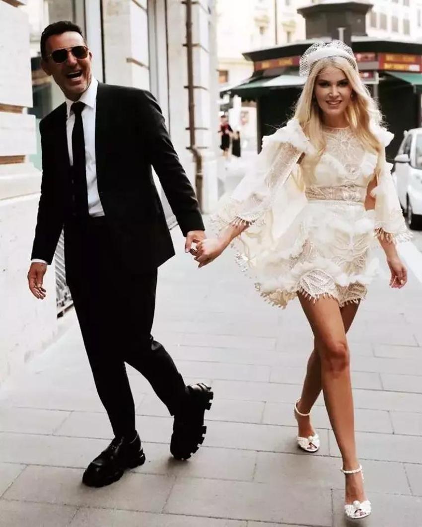 Mustafa Sandal'dan kayınpederine büyük jest!