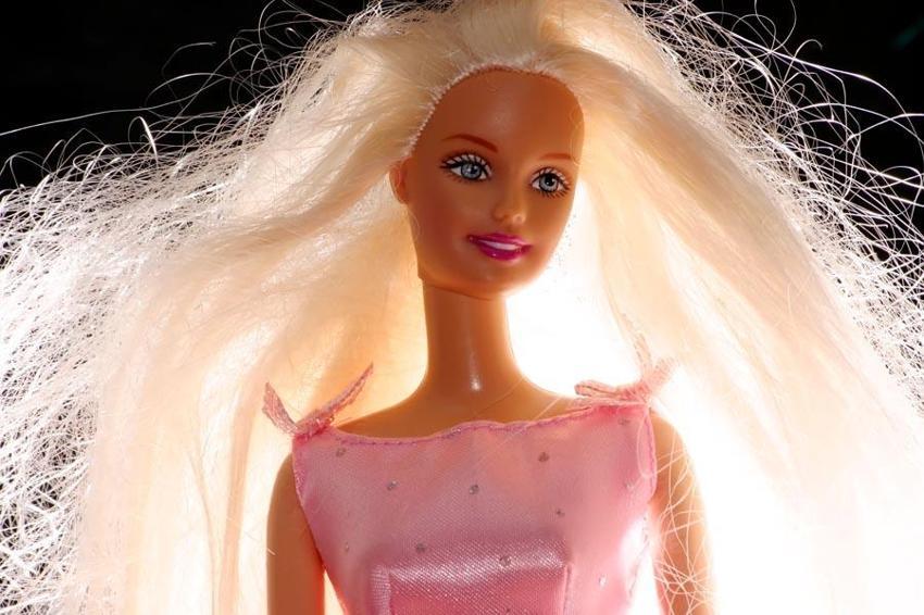Barbie bebeklerde ölümcül tehlike! Uzman isimden kritik uyarı...