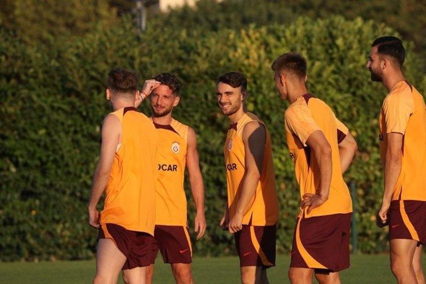Galatasaray'ın 8. transferi '8' numara oldu! Orta saha Torreira, Kerem Demirbay ve ona emanet