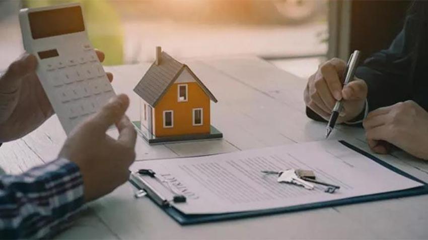 Günlük kiralık evlerle ilgili yeni düzenleme: Bakan Ersoy sinyali verdi!