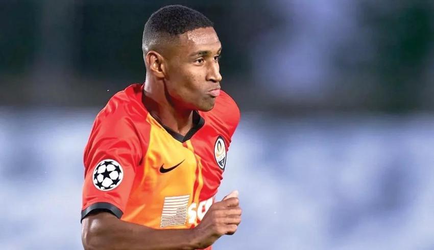 Fenerbahçe'nin 5 transferini açıkladı: İsmail Kartal bu oyuncuları istiyor